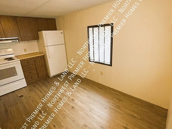 5th image of 3610 Kitty Hawk Dr NW