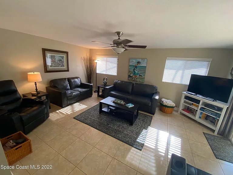 8800 Sea Shell Ln — Photo 5