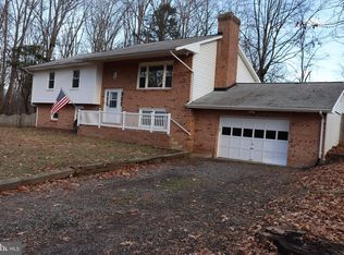 8918 Burwell Rd, Nokesville, VA 20181