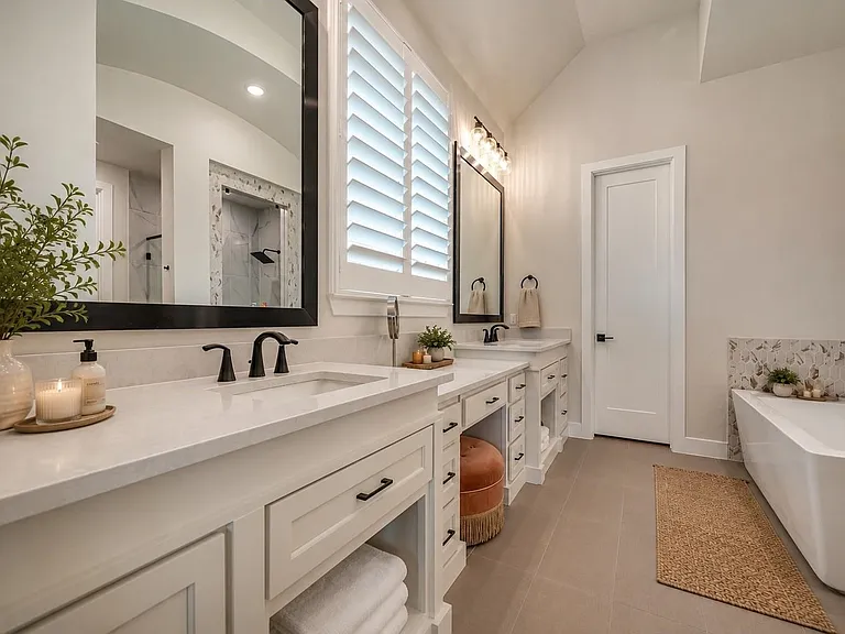 925 Shady Oaks Dr — Photo 10