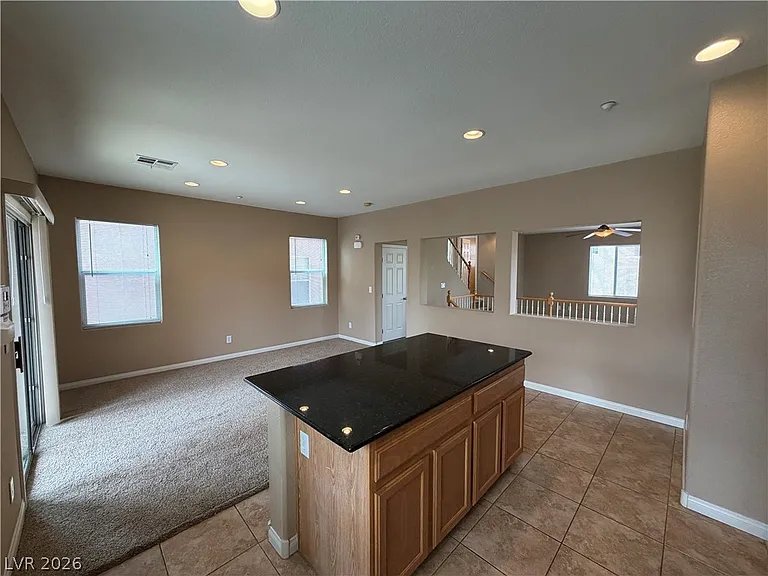 6657 Colorado Spruce St — Photo 5