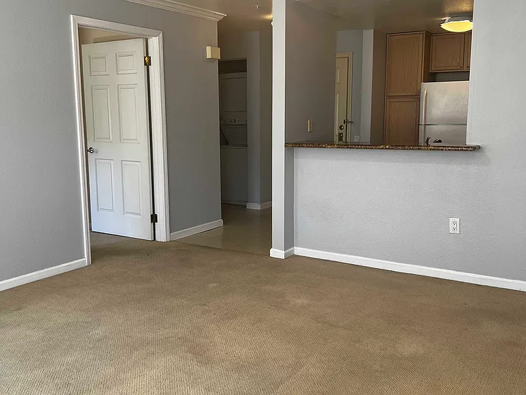 555 10th St #318 — Photo 20