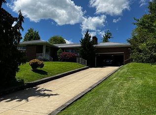 818 Vance Dr, Canonsburg, PA