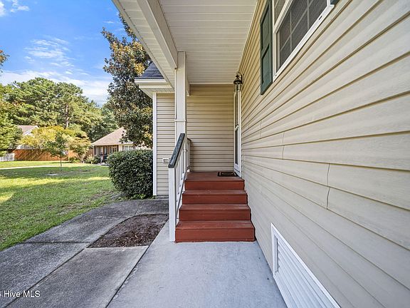 5th image of 5705 Highgrove Place
