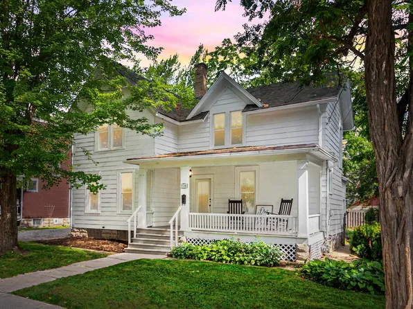 738 E Eldorado St, Appleton, WI 54911