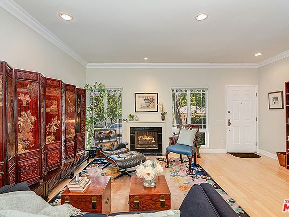 5th image of 11033 Massachusetts Ave APT 9