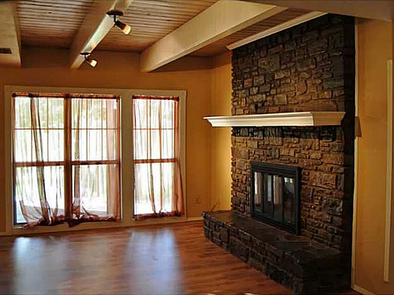 2nd image of 13954 Turnberry Ln