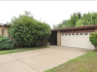 2754 Northville Dr NE, Grand Rapids, MI