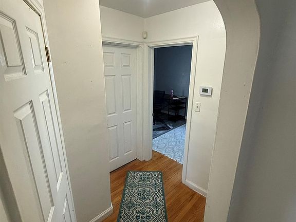 5th image of 6515 Ashton Ave