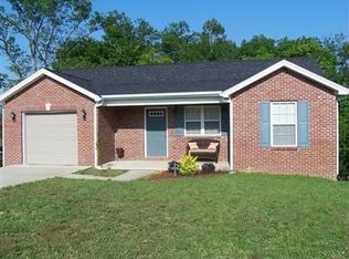 564 Copperfield Dr, Lawrenceburg, KY 40342