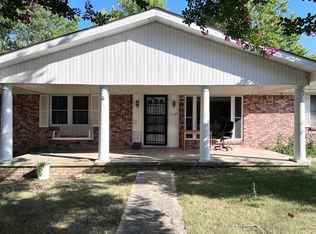 1105 Emory St, Hot Springs, AR 71913