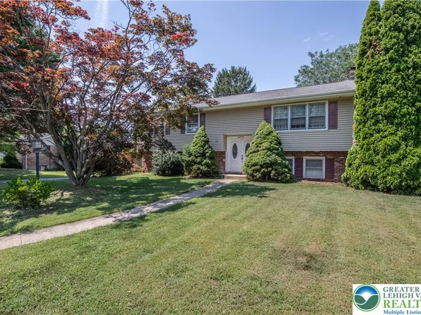 6073 Shepherd Hills Ave, Allentown, PA 18106