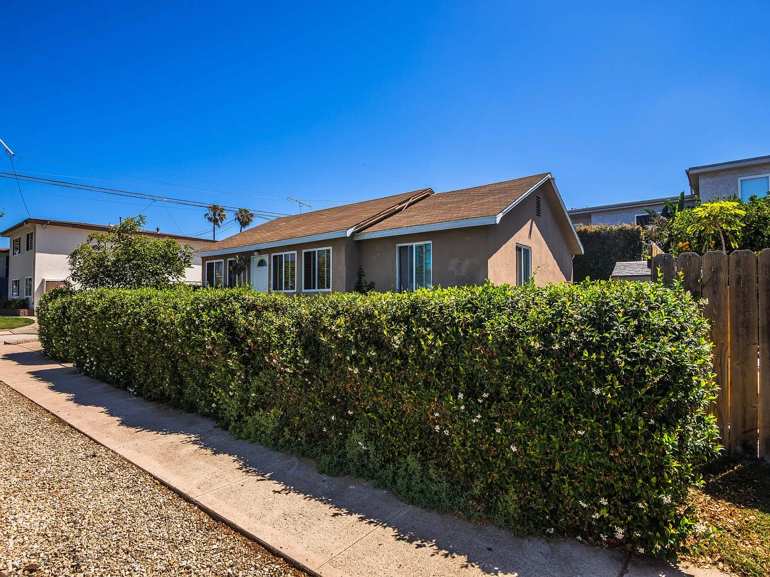 4215 Everts St — Photo 3