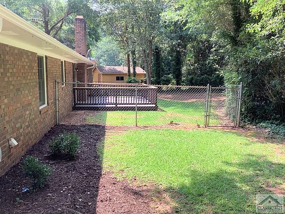 4th image of 225 Dunwoody Dr