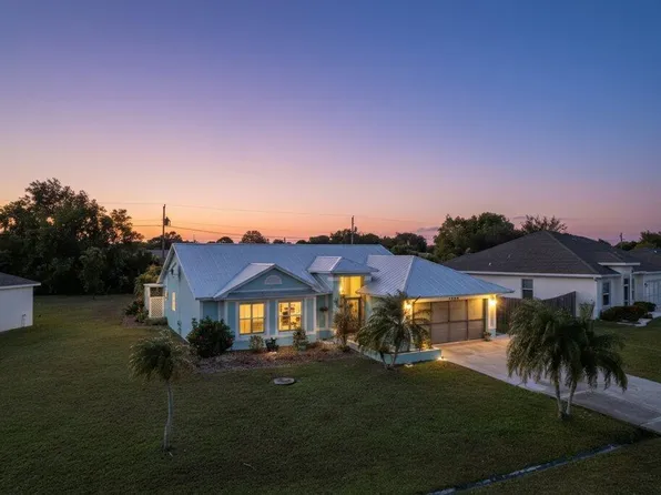 2366 SE Beechwood Terrace, Port St Lucie, FL 34952