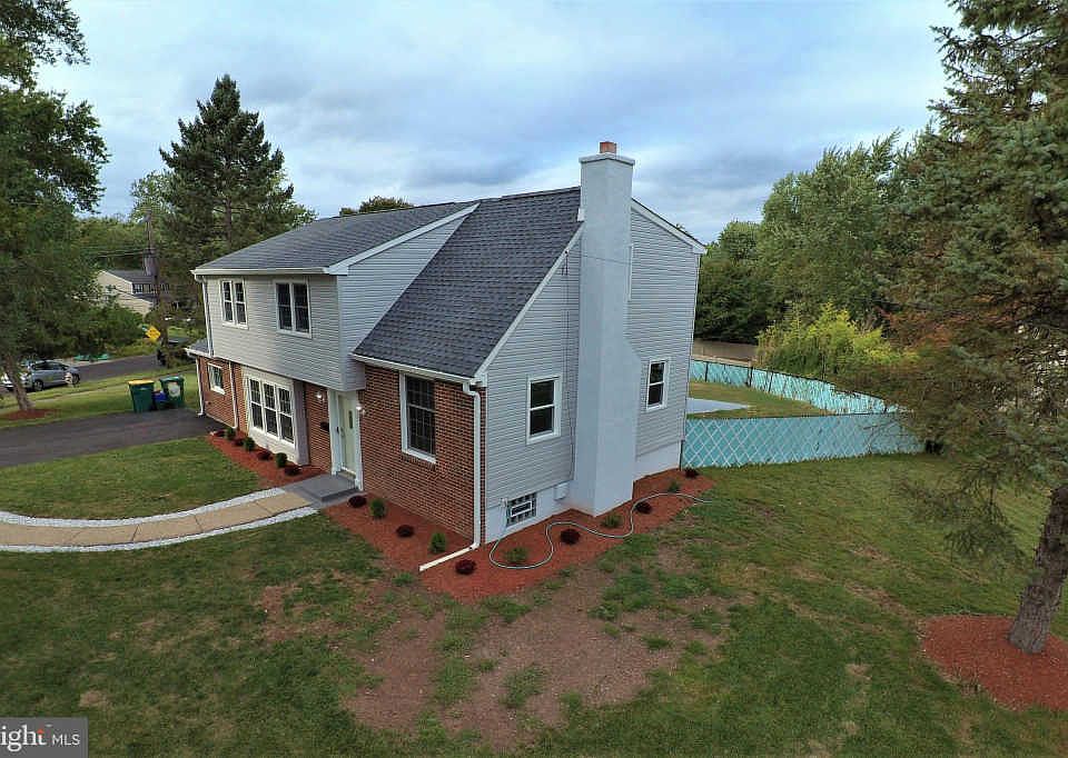 1st image of 2137 Shetland Dr