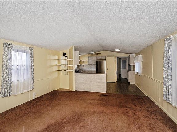 2nd image of 9 Bubalo Dr