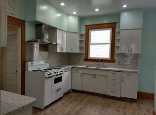 450 W Canedy St, Springfield, IL 62704