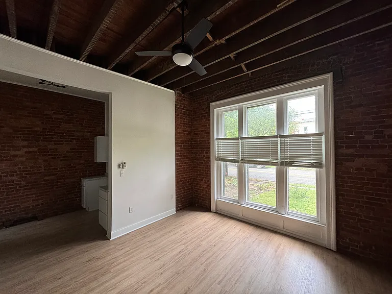 1622 S 4th St #1 — Photo 7