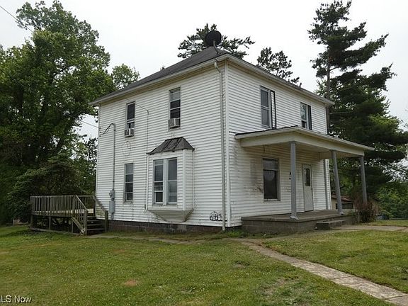 2nd image of 52792 Union St #182