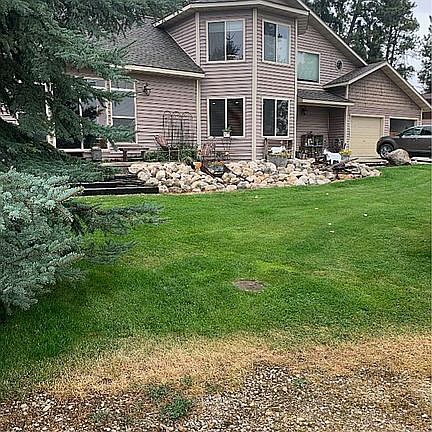 3rd image of 412 Tie Chute Ln
