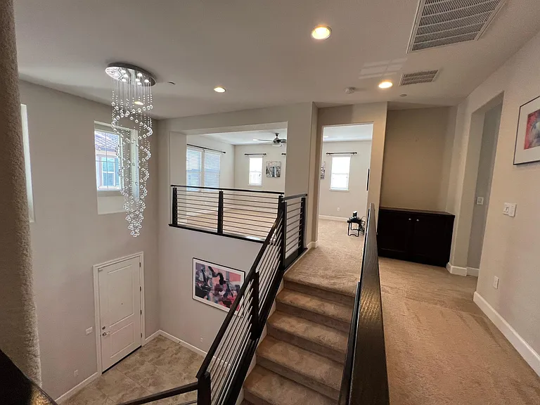 379 W Beckman Ct — Photo 9