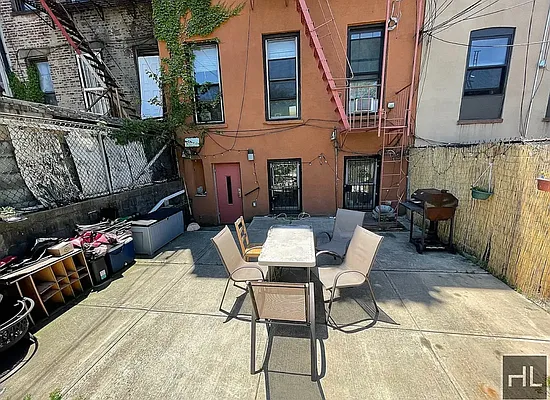 Rented by Highline Residential | media 17