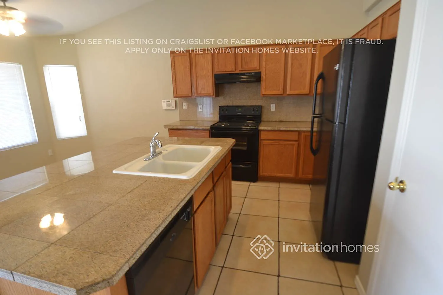 8554 W Holly St Phoenix, AZ 85037 — Photo 3