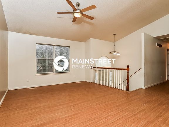 5th image of 31 Civic Park Ct