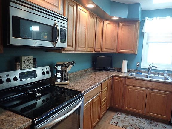 4th image of 1106 Westfield Dr