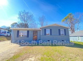 4175 Warbonnet St, Memphis, TN 38109