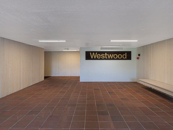 4th image of 6347 137th Ave NE APT 262