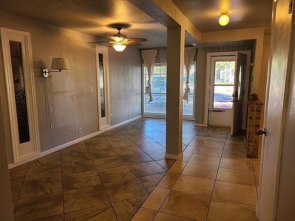 2nd image of 506 Northtrail Dr