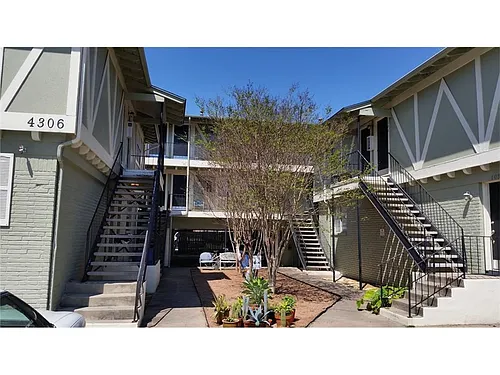 4306 Avenue A Photo 1