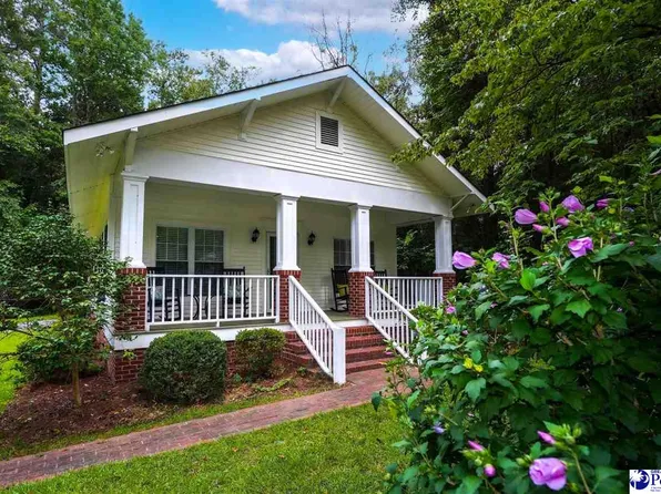 527 N 5th St, Hartsville, SC 29550