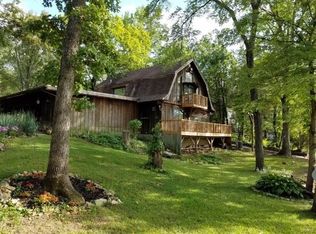 8427 Lake Dr, Cedar Hill, MO 63016