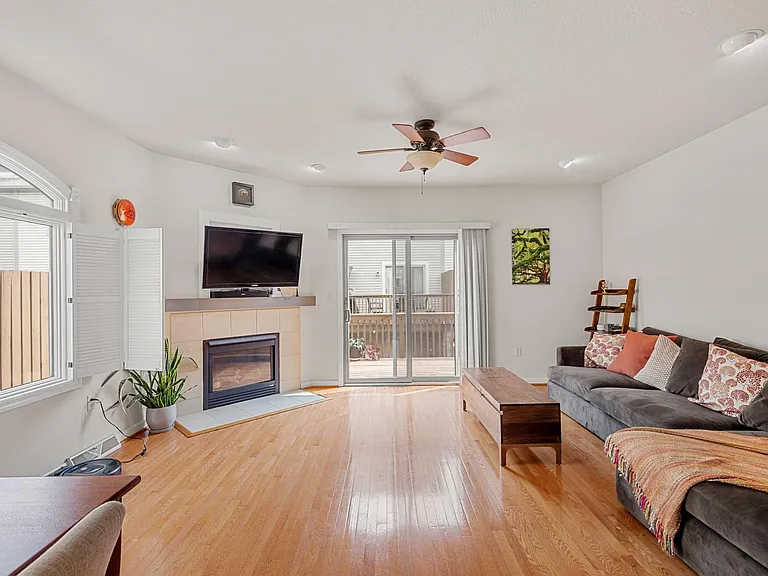 1720 Merriman Ct — Photo 10