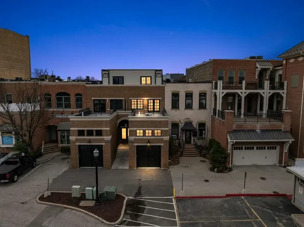 54 E 8th St Suite 210, Holland, MI 49423