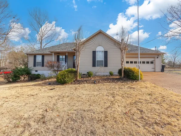 847 Walnut Cv, Henderson, TN 38340