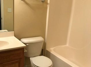 2844 Larkspur Ct, Cape Girardeau, MO 63701