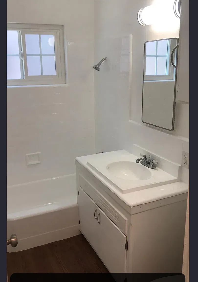 1 bed, 700 sqft, $2,200 — Photo 4