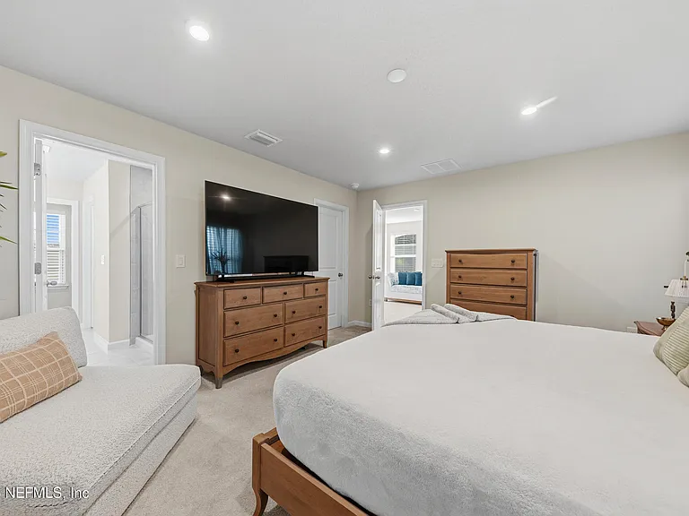 1052 Victoria Hills Ct — Photo 14