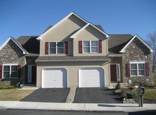 660 Walker Dr, Northampton, PA 18067