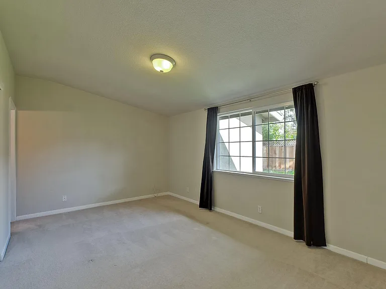 18701 Newsom Ave — Photo 36