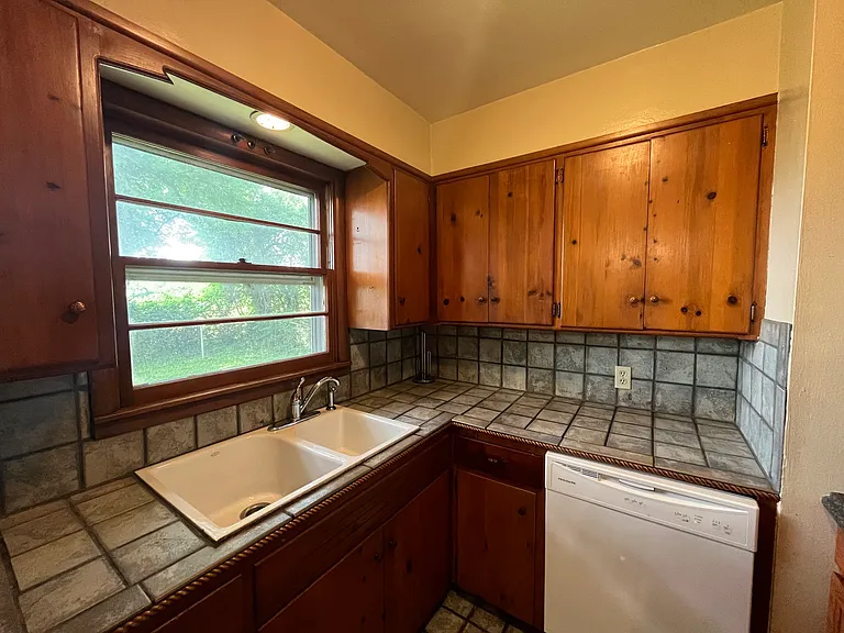 511 Fleetwood Dr — Photo 19