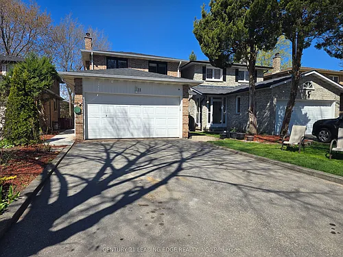 11 Radford Cres #BASEMENT Photo 1