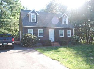 31 Cricket Ln, Concord, NH 03301