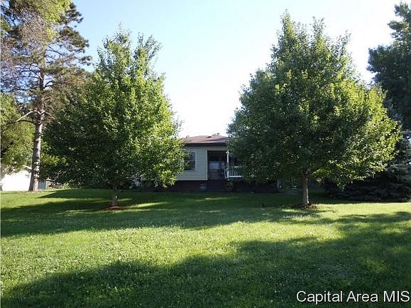 2nd image of 69 Lake Warren Dr
