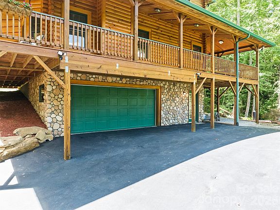 5th image of 528 Brannon Forest Dr