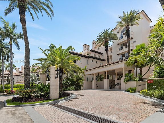 3rd image of 19122 Fisher Island Dr #19122